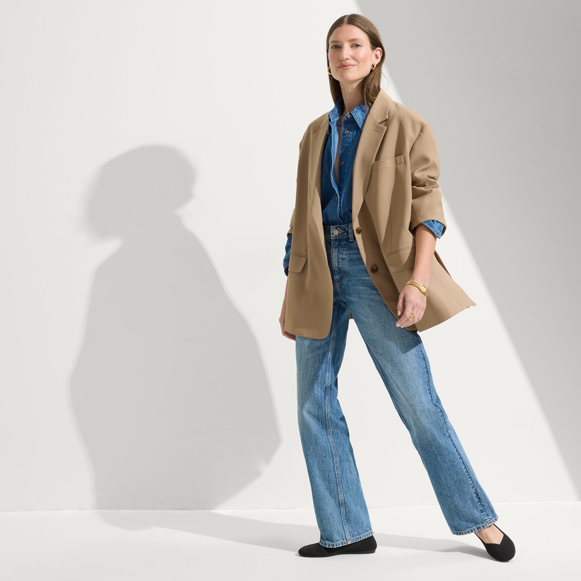 The Flat - Black Solid