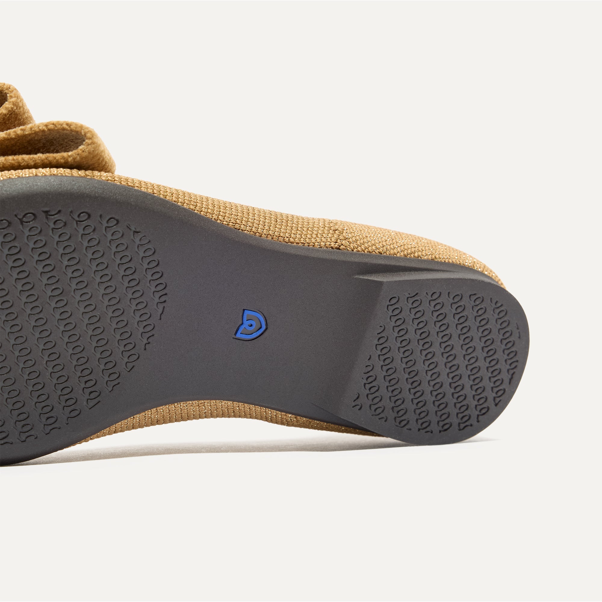 The Bow Point II - Goldstone