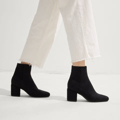 The High Classic Boot - Black